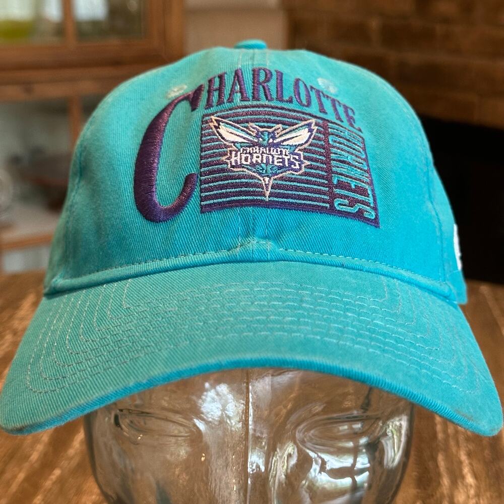 New Era 9TWENTY Charlotte Hornets Strapback Adjustable Unstructured Dad Hat Cap